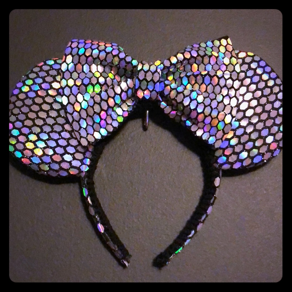 Galactic Sequin Holographic Minnie Ears!
